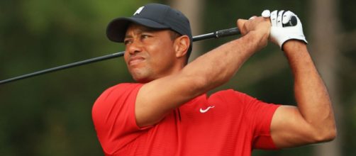 Tiger Woods, lo schianto a Los Angeles: l'americano d'urgenza in ospedale.