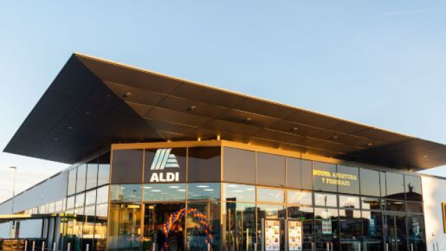 Aldi &egrave; alla ricerca di nuovi addetti alle vendite: &egrave; sufficiente il diploma.