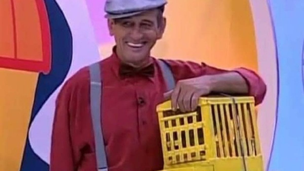 Morre Seu José, ex-integrante do 'Bom Dia & Cia', que se apresentava com um periquito Morre Seu José, ex-integrante do 'Bom Dia & Cia', que se apresentava com um periquito