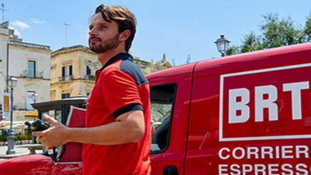 Assunzioni Bartolini: offerte di lavoro per impiegati e supervisori, candidatura online.