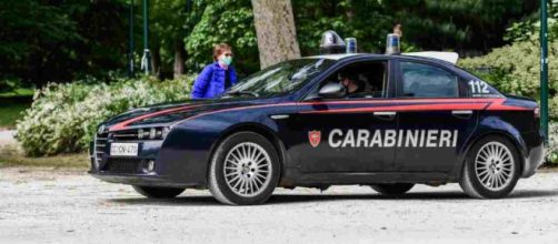 Brescia, rapisce la compagna e la fa camminare nuda nei boschi, arrestato