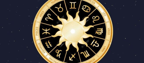 Previsioni zodiacali del 2 aprile: Pesci tra i favoriti di venerdì, Acquario giù (2ª metà).