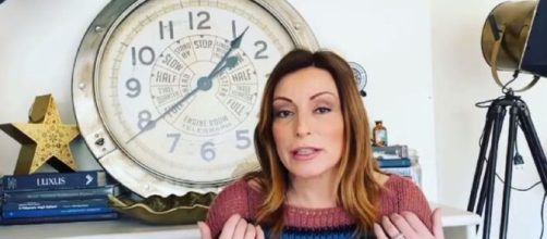 Lucia Borgonzoni durante la breve diretta Facebook dedicata a Leonardo Da Vinci