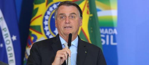 Após recorde de mortos, Bolsonaro continua com negacionismo (Fabio Rodrigues Pozzebom/Agência Brasil)