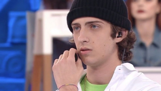 Amici 20: Sangiovanni domina le classifiche, Enula potrebbe puntare al Festival di Sanremo.