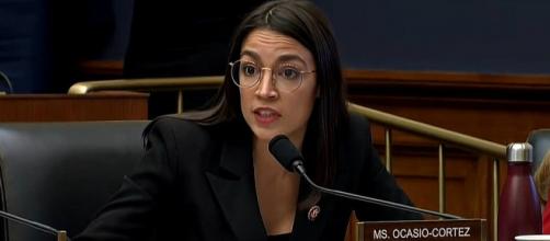 Congresswoman Alexandria Ocasio-Cortez does not want statehood to be the only option for Puerto Rico (Image source: Global News/YouTube)