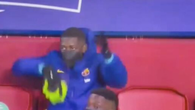 Ousmane Dembélé a refait des siennes avec Jordi Alba ce samedi. (montage)