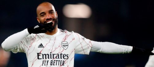 Calciomercato Juventus, spunta l'idea Lacazette dell'Arsenal per il fronte offensivo.