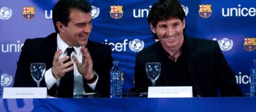 Messi y Laporta en su primera etapa como presidente (Foto Twitter@BarcaUniversal )