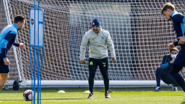 Jorge Sampaoli très dur avec ses joueurs lors des entraînements. (© Photo Icon Sport)