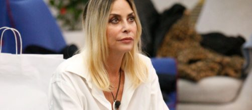 Stefania Orlando, la risposta al commento di un fan di Salemi: 'Polemiche sterili'.