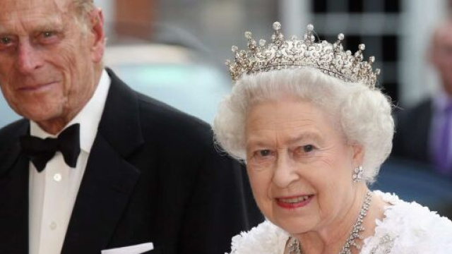 È morto il principe Filippo. Il marito della regina Elisabetta.