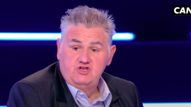 Pierre M&eacute;n&egrave;s pourrait bient&ocirc;t faire son retour sur le plateau du CFC - Photo capture d'&eacute;cran vid&eacute;o YouTube