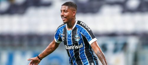 Jean Pyerre pode aparecer como titular no Grêmio (Lucas Uebel/Grêmio)