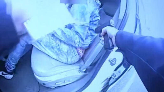 La policière qui a tué Daunte Wright a confondu son arme et son taser (Credit : Twitter DonutOperator)