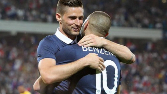 Real Madrid - Chelsea : retrouvailles entre Benzema et Giroud (Credit : Capture d'écran RMC Sport)