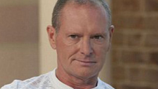 Isola dei Famosi, naufraghi contro Paul Gascoigne: fingerebbe di non capire l'italiano.