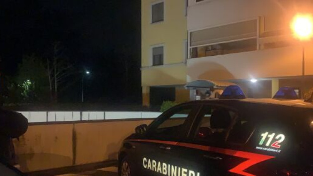 A Casalecchio, avrebbe avvelenato la madre e il suo compagno che &egrave; deceduto: 19enne fermato dai carabinieri.