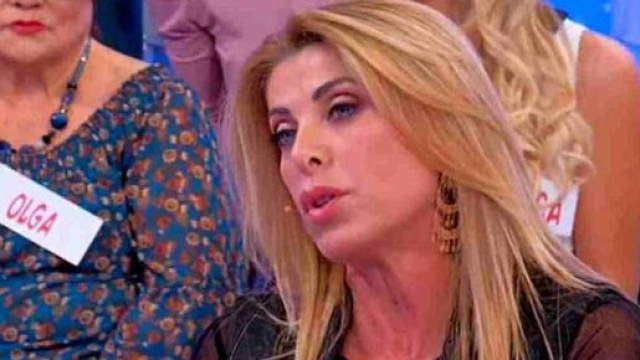 U&D, l'ex dama Anna Tedesco contro Ida Platano: 'Pi&ugrave; vanitosa di lei non c'&egrave; nessuno'.