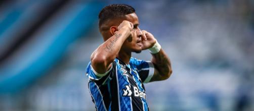 Grêmio trabalha para colocar Everton Cardoso em nova equipe (Lucas Uebel/Grêmio)