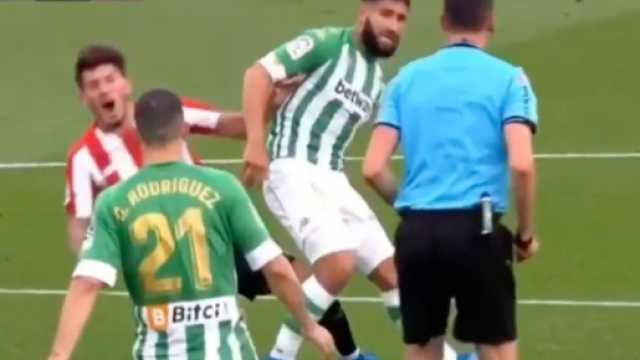 Fekir coupable d'un mauvais geste contre Bilbao. (crédit : capture d'écran BeIN Sports)