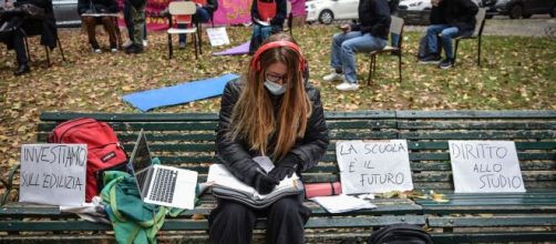 Scuola aperta d'estate da giugno a settembre.