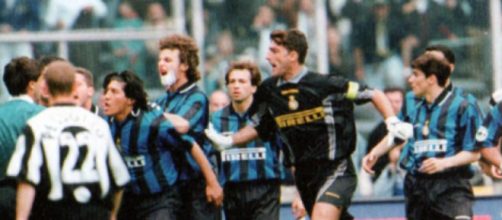 Nella foto Juventus-Inter del 1998.