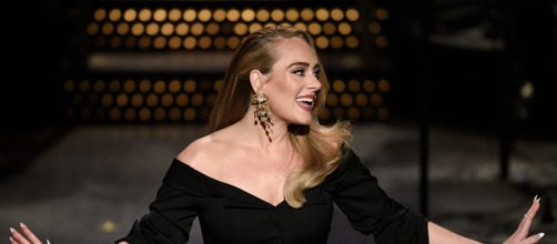 Adele faz aniversário em maio (Reprodução/NBC)