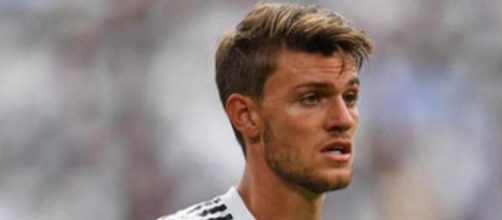 Daniele Rugani, difensore della Juventus in prestito al Cagliari.