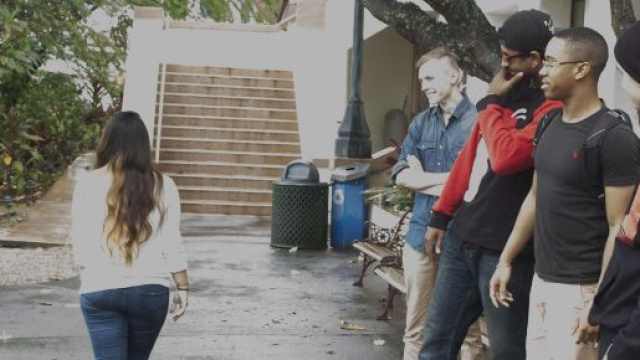 Catcalling, fenomeno degradante.