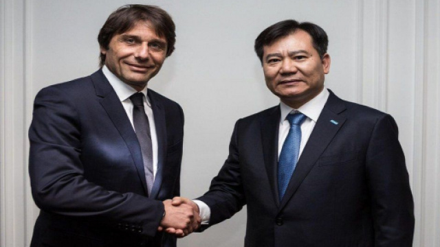 Conte pronto a restare all'Inter.