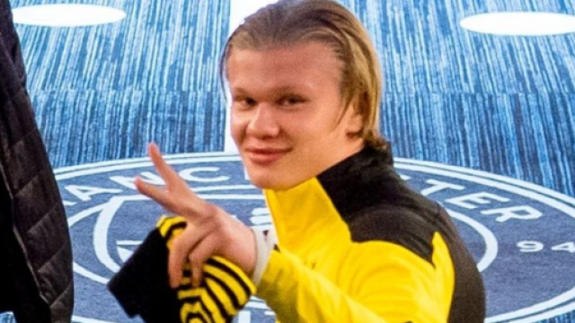 La joie d'Erling Haaland quand il découvre le stade de Manchester City - Photo capture d'écran vidéo