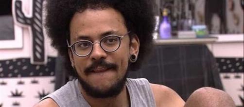 'BBB21': João chora em discurso sobre racismo (Reprodução/TV Globo)