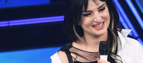 Amici 20, Arisa lancia la sfida Raffaele contro Aka7even.