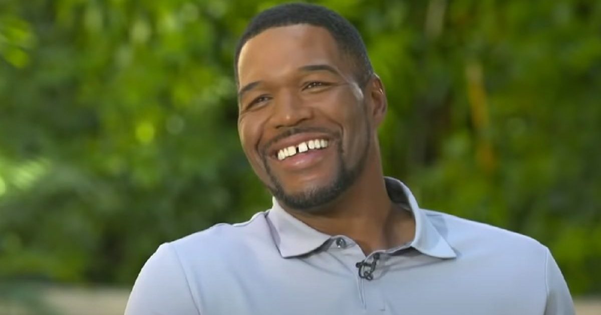 Giants legend Michael Strahan to Tom Brady critics: 'Shut your mouth'