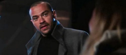 Il quindicesimo episodio di Grey's Anatomy 17 ha portato in scena l'addio a Jackson Avery.