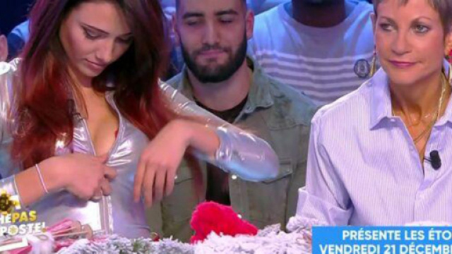 TPMP : Delphine Wespiser décide de quitter l’émission présentée par Cyril Hanouna - Capture d'écran TPMP