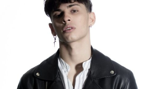 Amici 20, Deddy dopo l'annuncio dell'ep annuncia i primi instore.