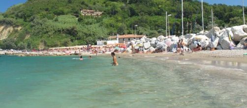 Le 5 province delle Marche con le località Bandiera Blu, tra cui Ancona e Fermo.