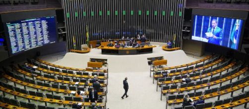 Câmara dos Deputados faz sessão de madrugada para aprovar medidas de licenciamento ambiental (Pablo Valadares/Câmara dos Deputados)