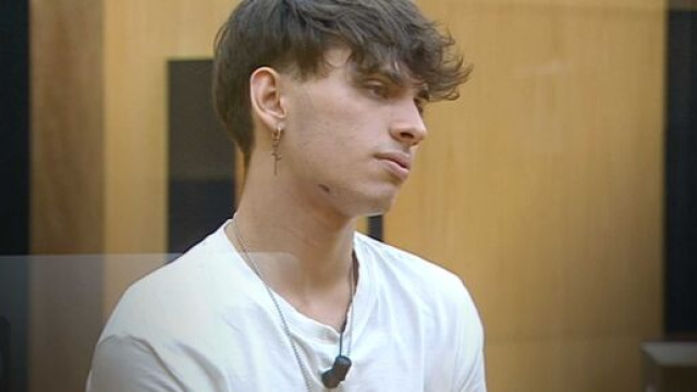 Amici 20, Deddy incontra la mamma a sorpresa: 'Sei stato un esempio per me'.