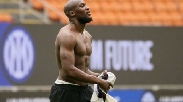 L&rsquo;attaquant de l&rsquo;Inter, Romelu Lukaku, a enfreint les r&egrave;gles sanitaires en vigueur en Italie (Source : Twitter officiel de Romelu Lukaku)