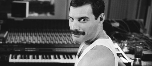 Freddie Mercury, in arrivo il documentario 'Freddie Mercury: Inside his mind'.