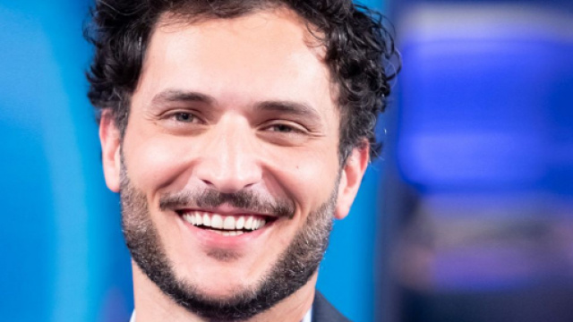 Alessandro Tersigni festeggia le cinquecento puntate de Il Paradiso delle signore.