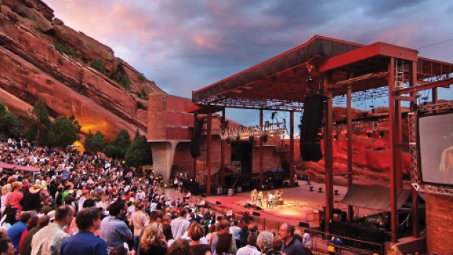 Covid, al Red Rocks Amphitheatre di Morrison il pubblico potrà vaccinarsi prima del concerto.