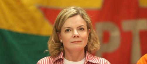 Deputada do PT diz que bancada do presidente Bolsonaro está inviabilizando projeto que aumenta valor do auxílio (Divulgação/PT)