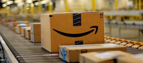 Amazon: avviate le assunzioni per magazzinieri.