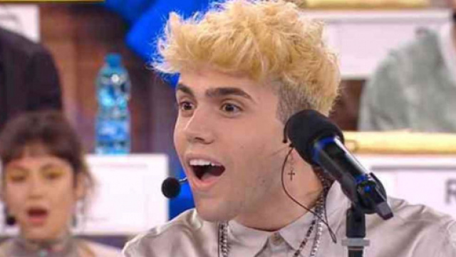 Amici 20, Aka7even vince sui social: è lui il più amato del web.