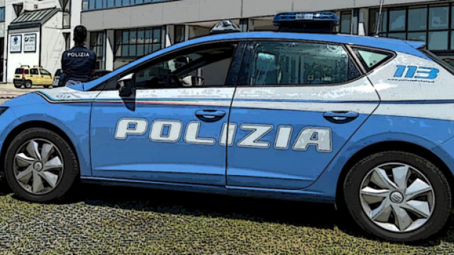 L'uomo &egrave; stato arrestato dalla polizia.