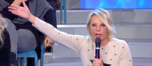 Maria De Filippi contro Armando a Uomini e Donne.